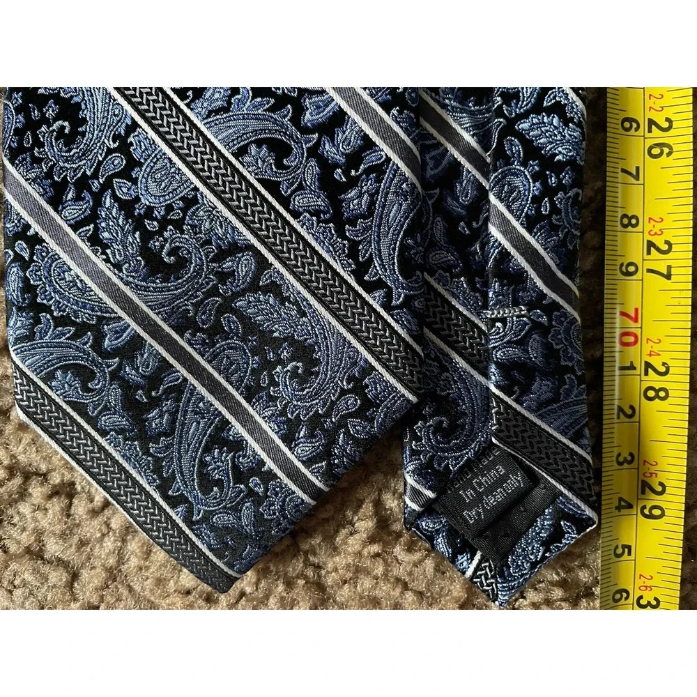 Pronto Uomo Neckwear Tie Blue Silver Paisley Striped Pattern 100% Silk JBHS